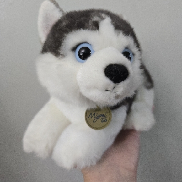 Miyoni by Aurora Siberian Husky Puppy Dog Wolf Plush Stuffed Animal - Picture 2 of 10